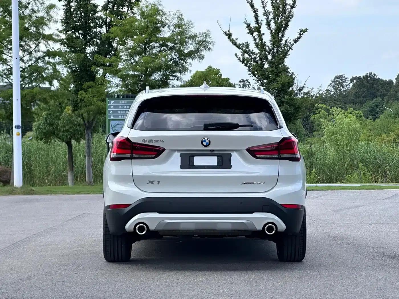 BMW X1 2021 xDrive25Li Premium — миниатюра 23