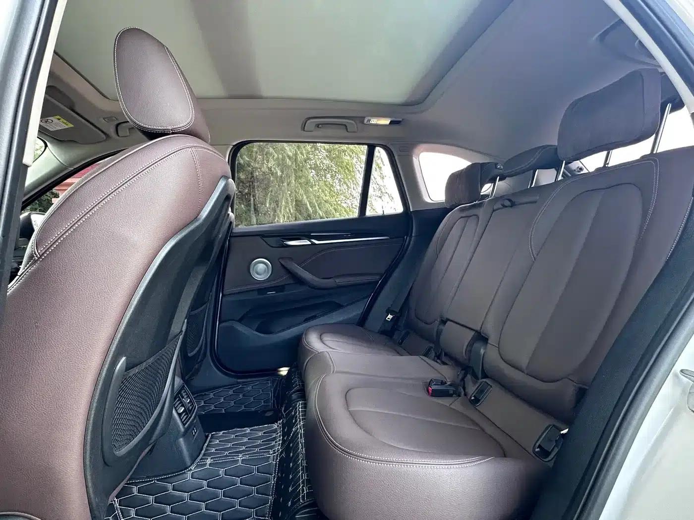 BMW X1 2021 xDrive25Li Premium — миниатюра 6