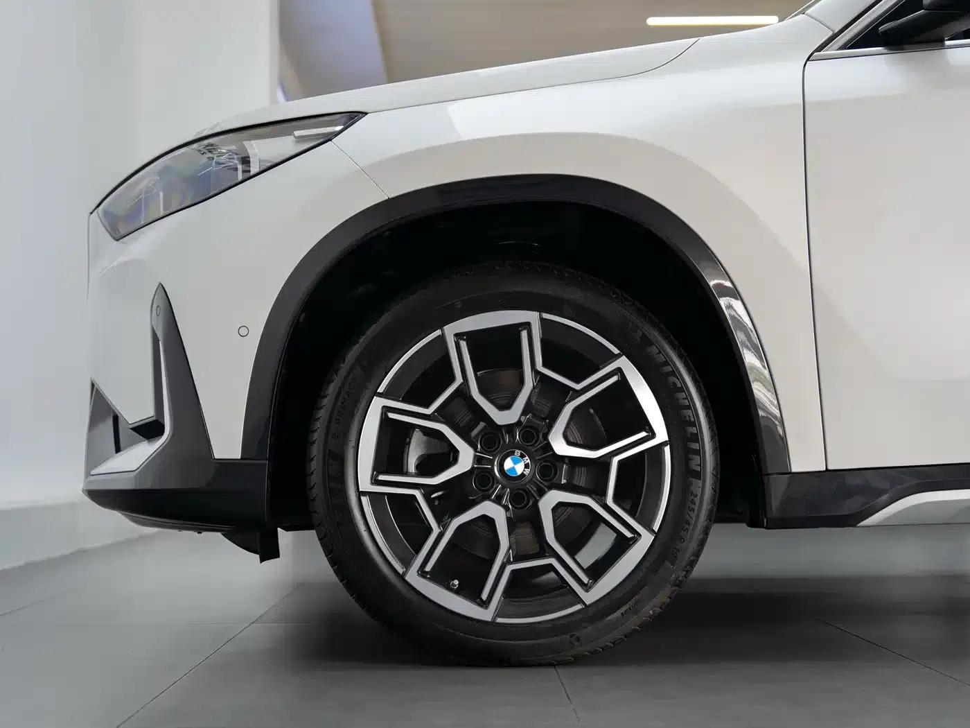 2024 BMW X1 sDrive25Li X Design Package — миниатюра 8