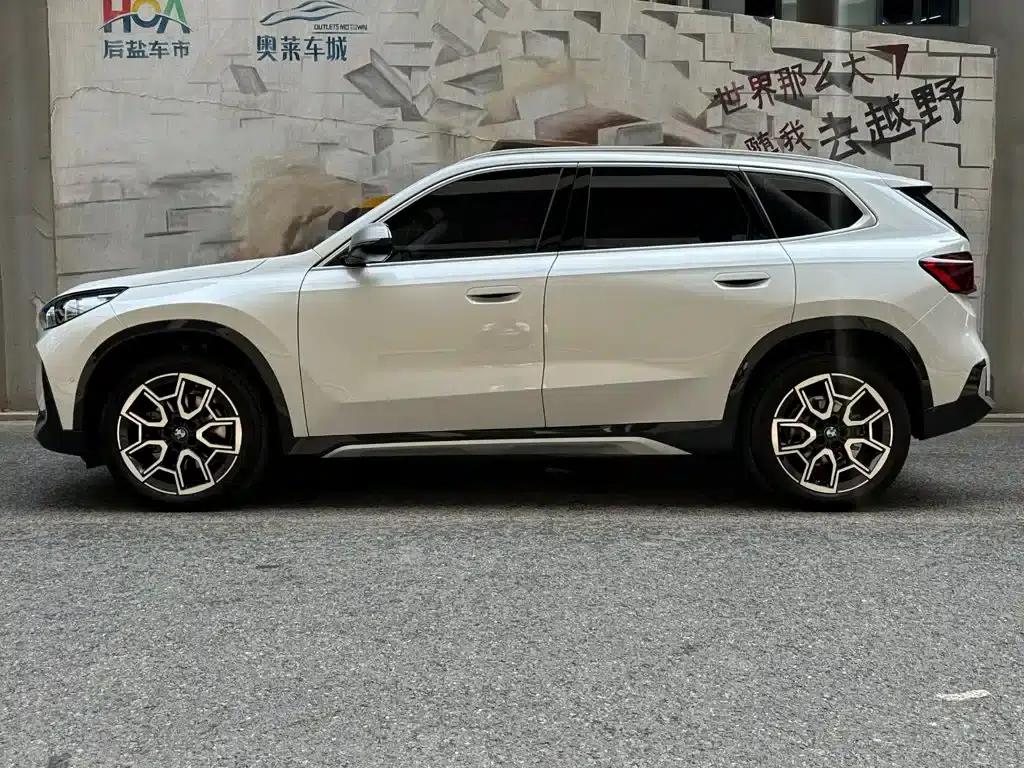 2023 BMW X1 sDrive25Li X Design Package — миниатюра 3