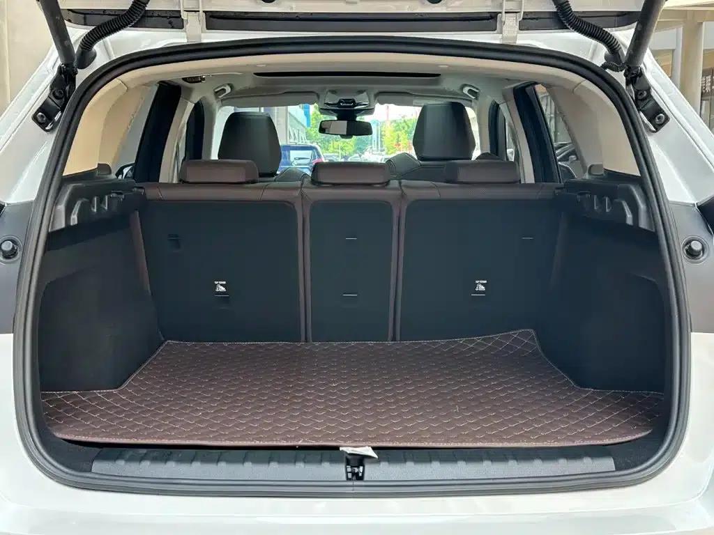 2023 BMW X1 sDrive25Li X Design Package — миниатюра 8