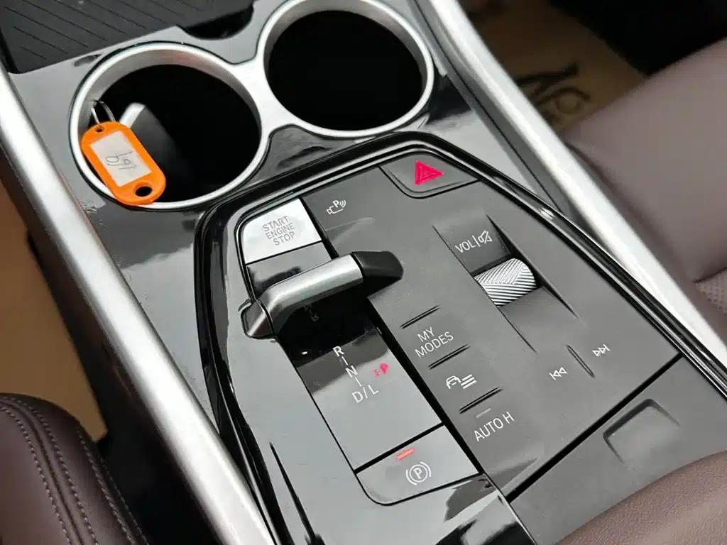 2024 BMW X1 sDrive25Li X Design Package — миниатюра 17