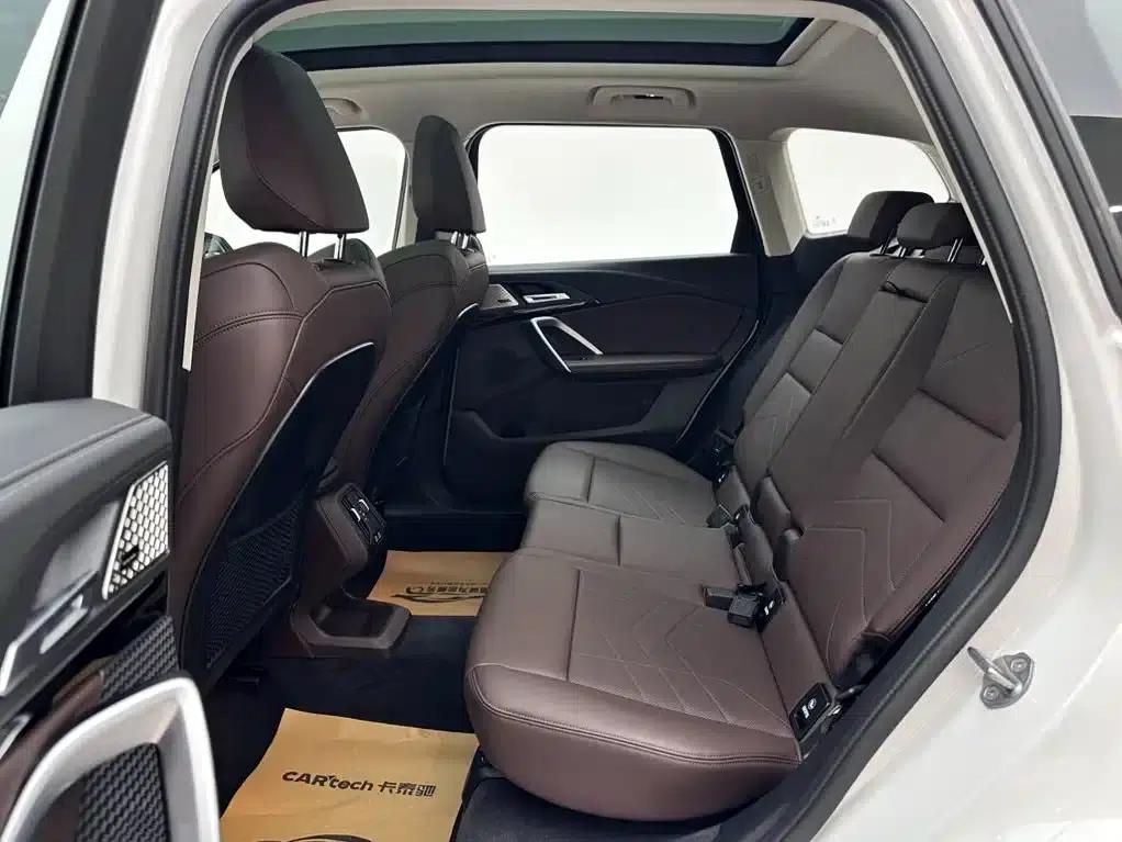 2024 BMW X1 sDrive25Li X Design Package — миниатюра 9