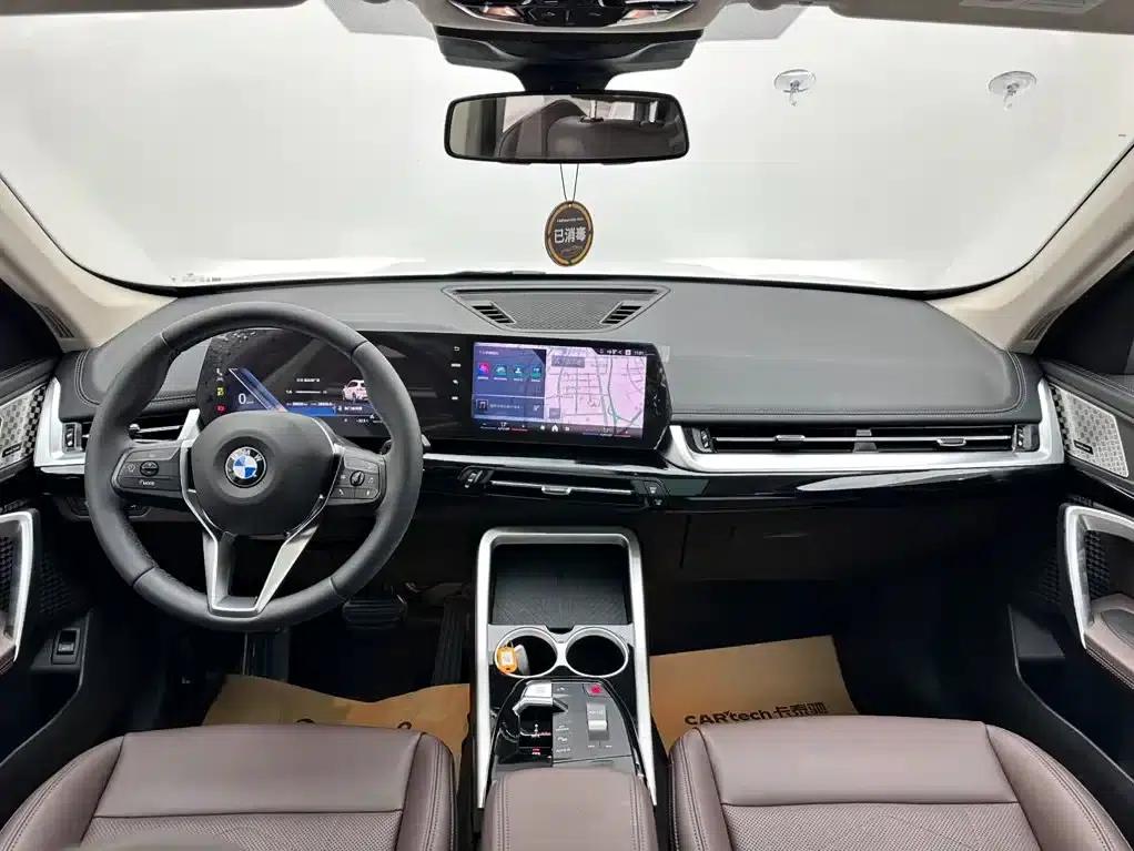 2024 BMW X1 sDrive25Li X Design Package — миниатюра 10