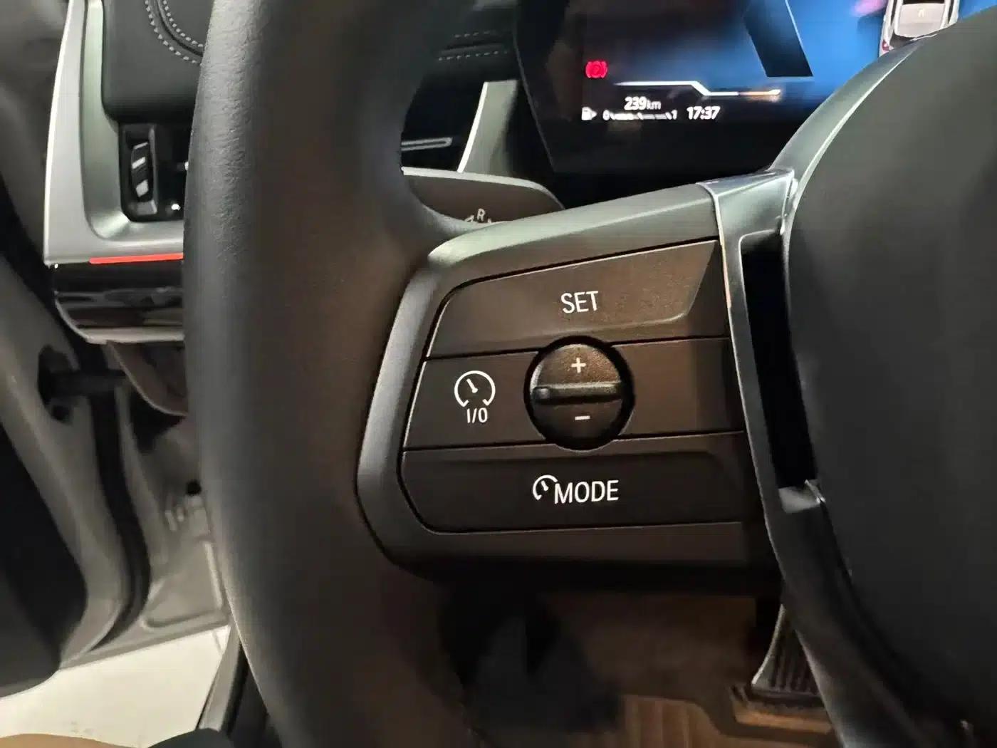 2023 BMW X1 sDrive20Li X Design Package — миниатюра 14