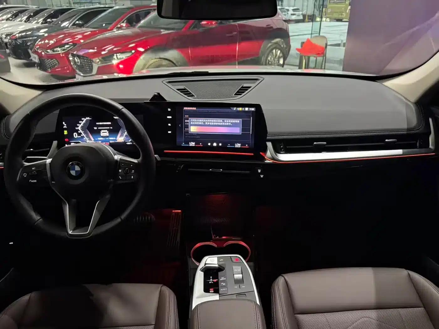 2023 BMW X1 sDrive20Li X Design Package — миниатюра 17