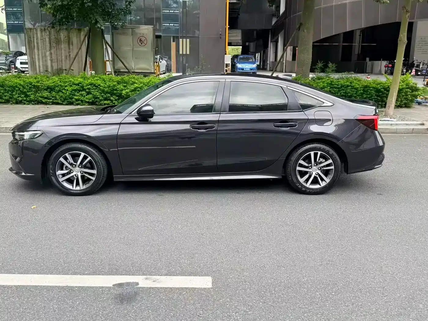 Stylish 2023 240TURBO CVT Tech Edition — миниатюра 18