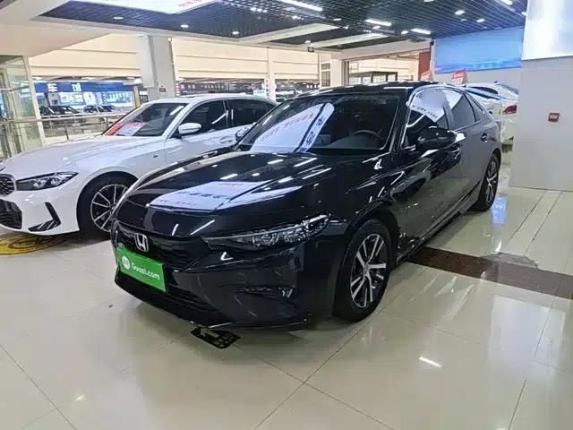 Stylish 2022 240TURBO CVT Tech Edition
