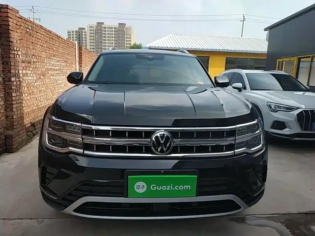 2023 Volkswagen Teramont Facelift 380TSI 4WD Premium Luxury Edition — миниатюра 3