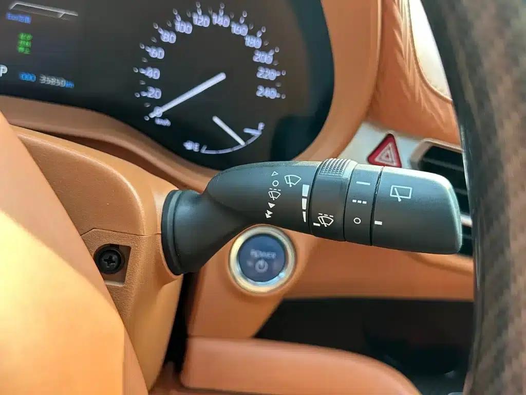 2021 Sienna 2.5L Hybrid Comfort Edition — миниатюра 25