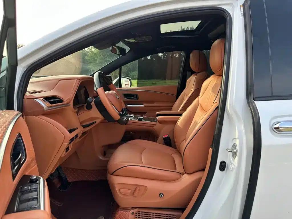 2021 Sienna 2.5L Hybrid Comfort Edition — миниатюра 9