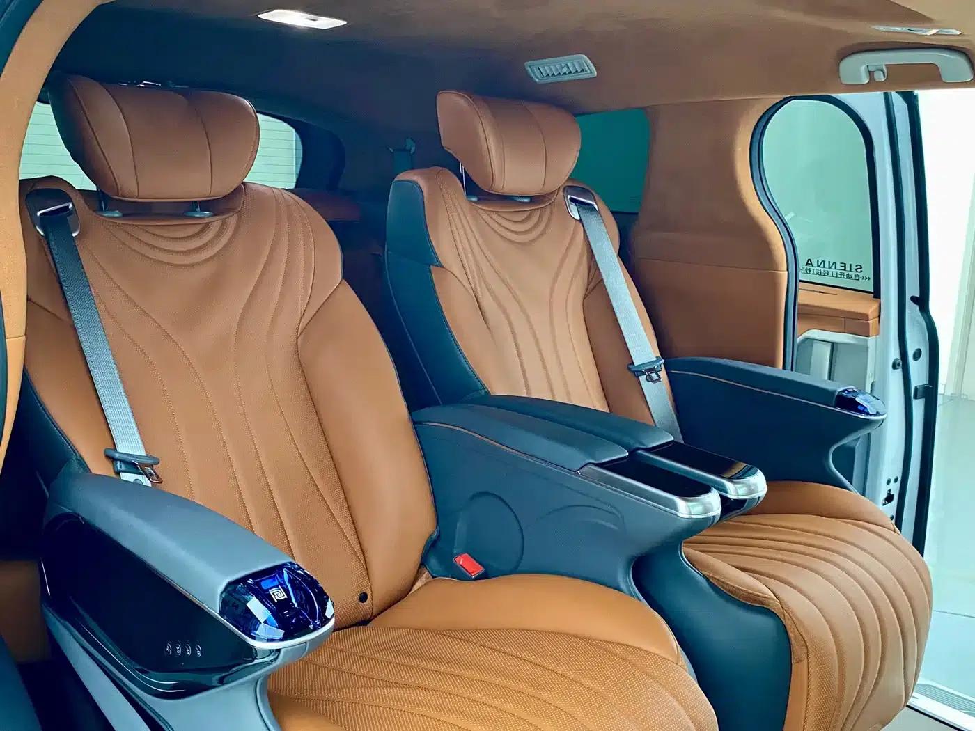 2026 Sienna 2.5L Hybrid 2WD Comfort Edition — миниатюра 18