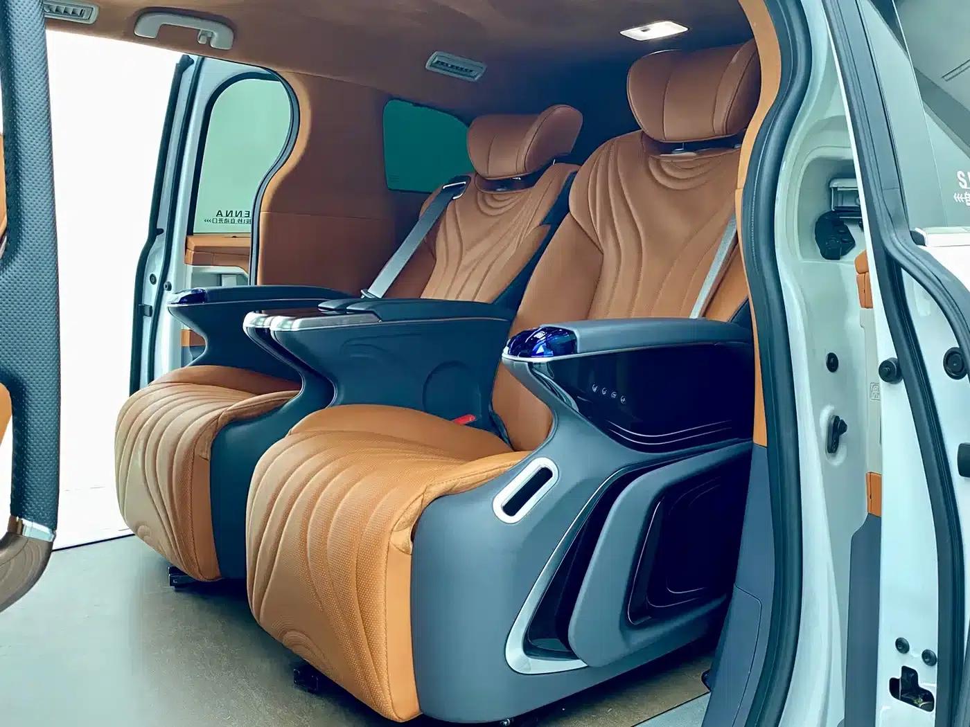 2026 Sienna 2.5L Hybrid 2WD Comfort Edition — миниатюра 19