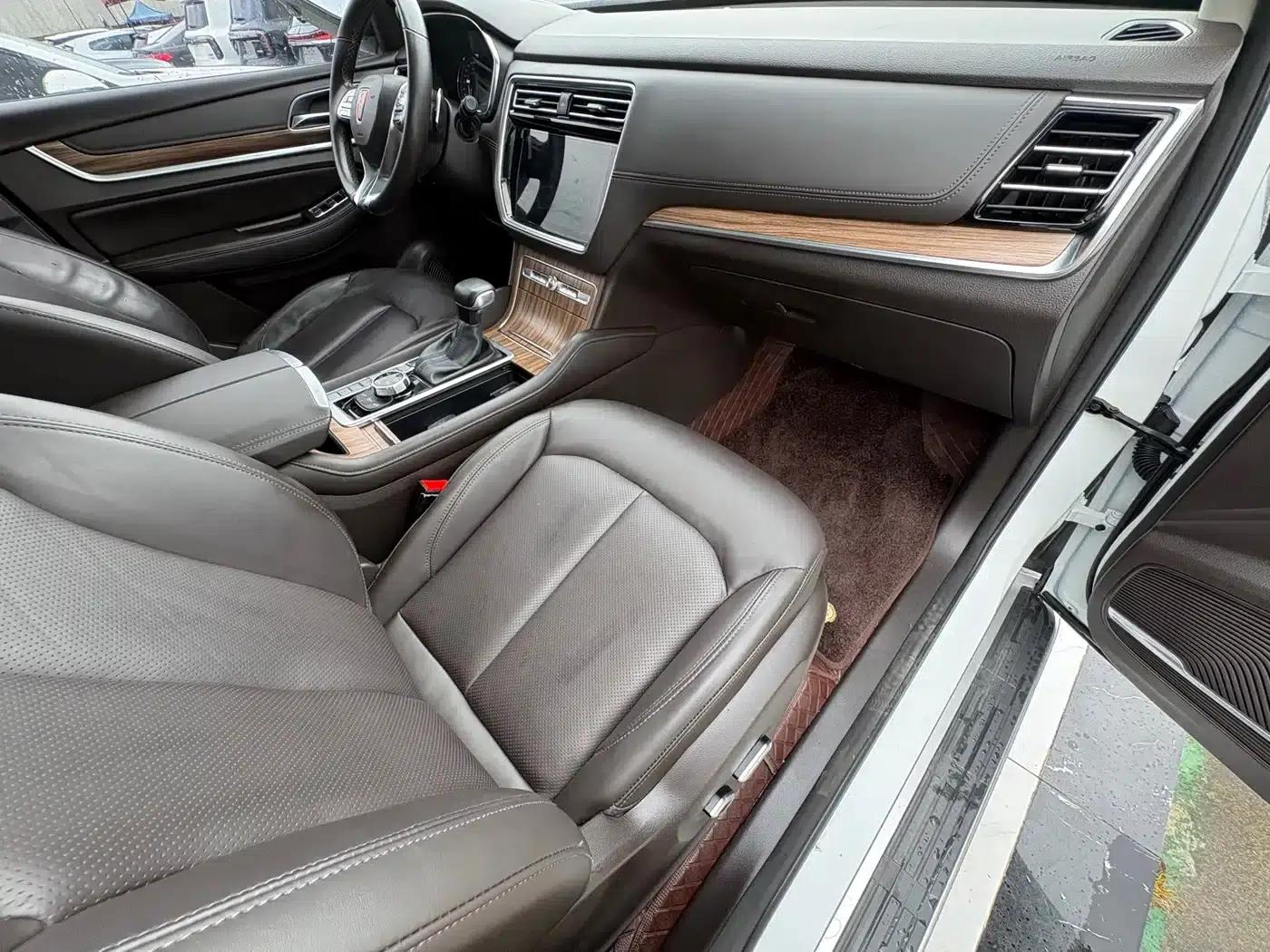 Roewe RX8 2018 30T Intelligent Internet Four-Wheel Drive Flagship Edition — миниатюра 19