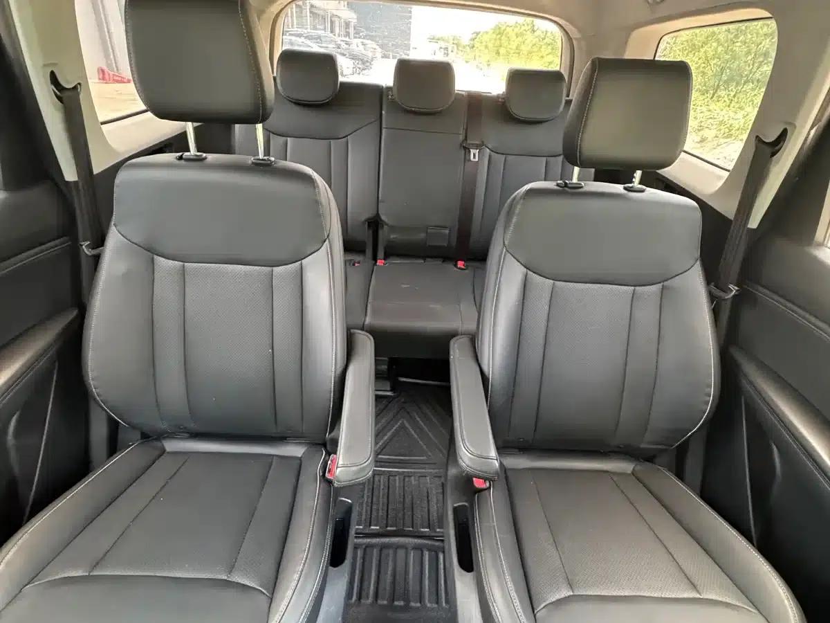 Wuling Jiachen 2022 1.5L Manual Enjoyment Elite Edition — миниатюра 11