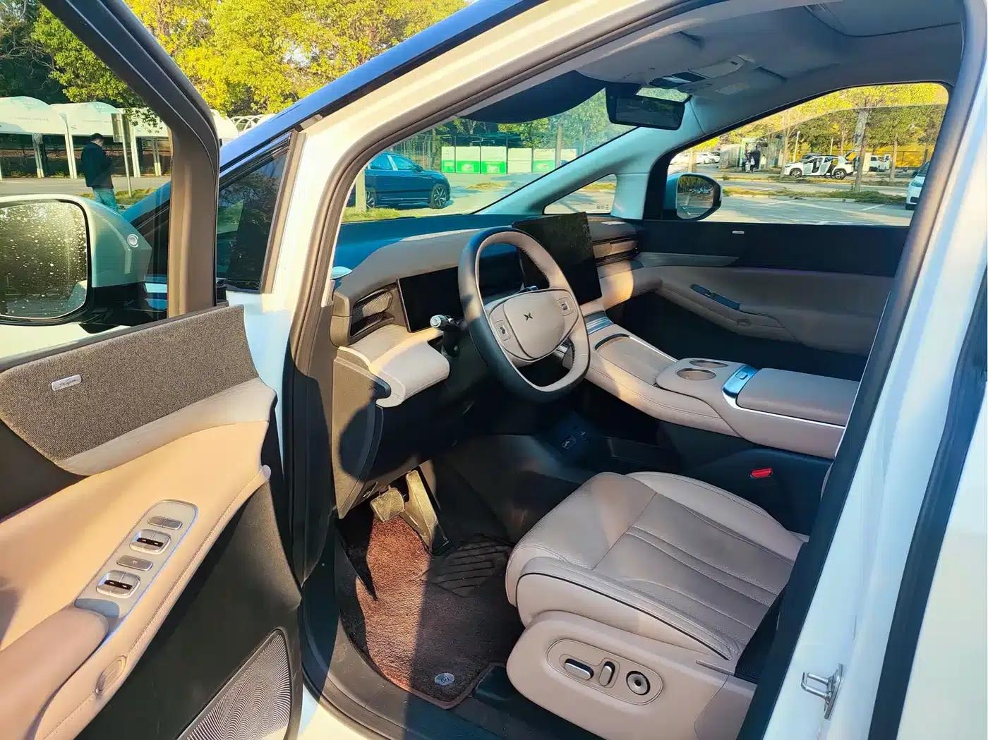 XPeng X9 2024 Model 640 AWD High Performance Max — миниатюра 4