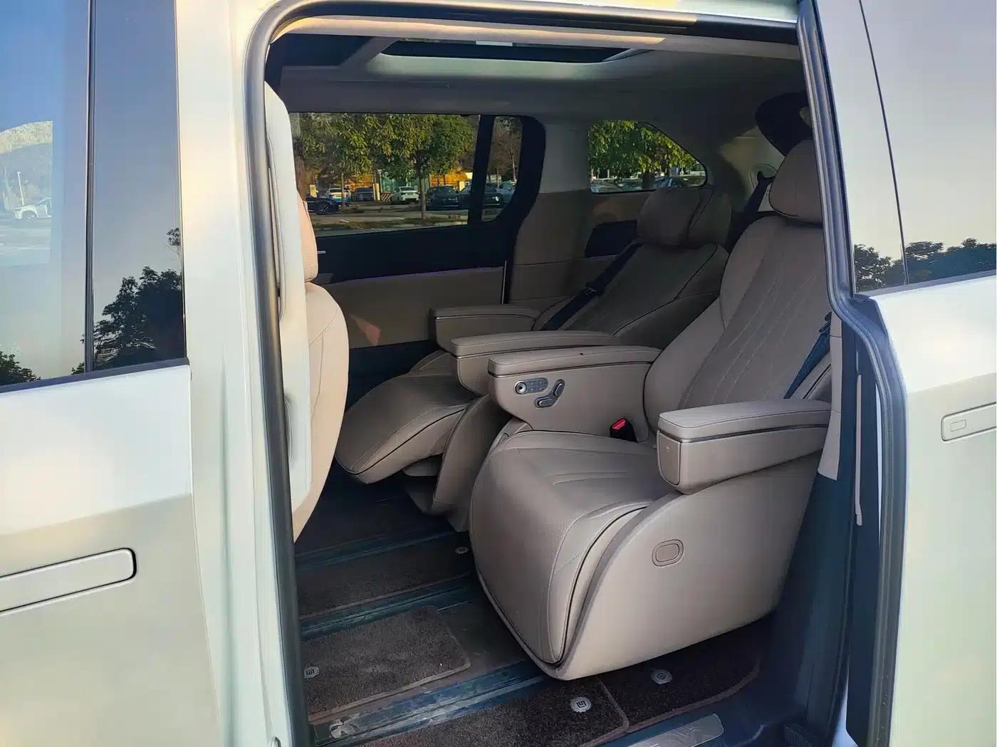XPeng X9 2024 Model 640 AWD High Performance Max — миниатюра 6