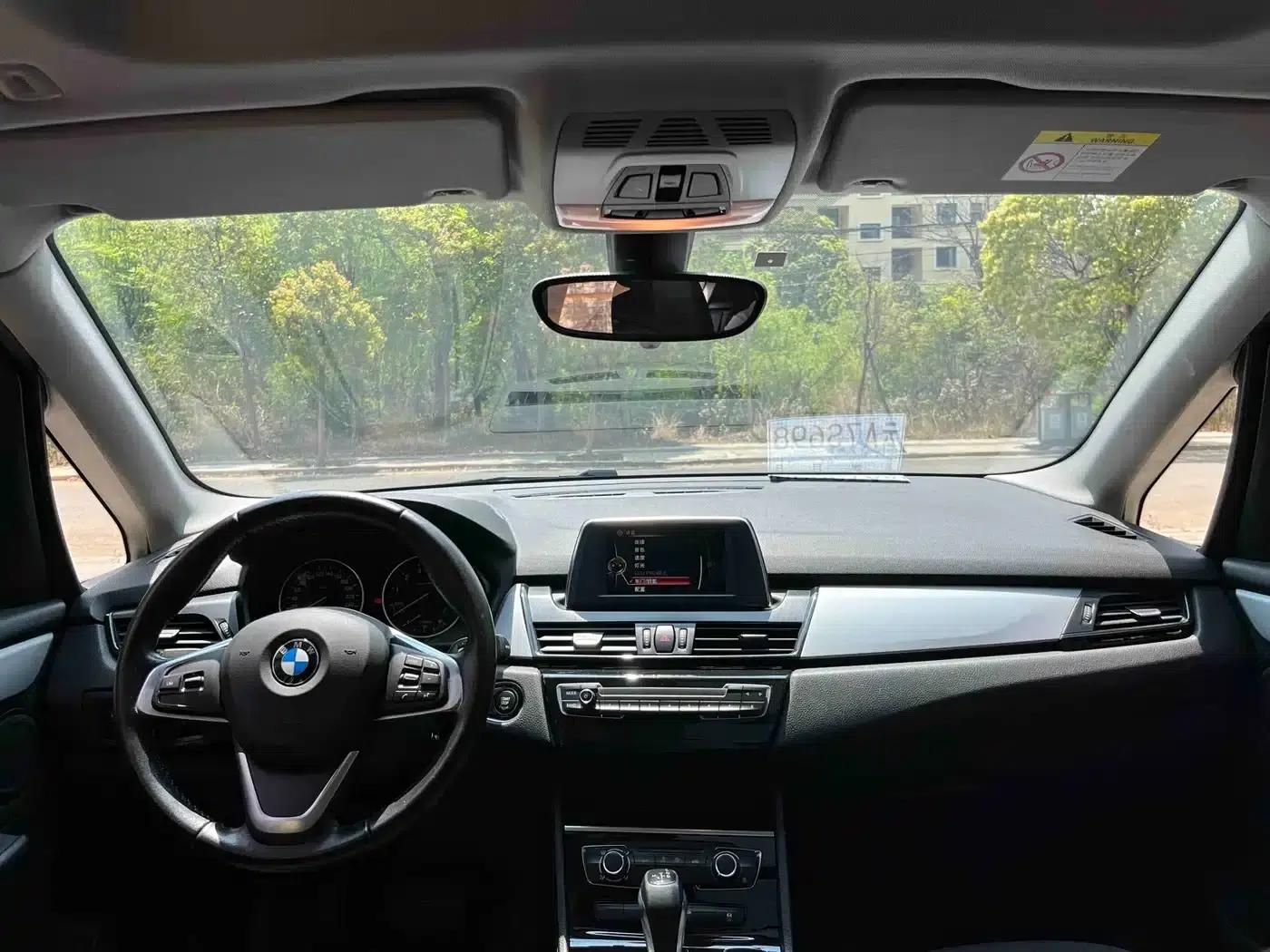 2016 BMW 2 Series Gran Tourer 218i Fashion Edition — миниатюра 22