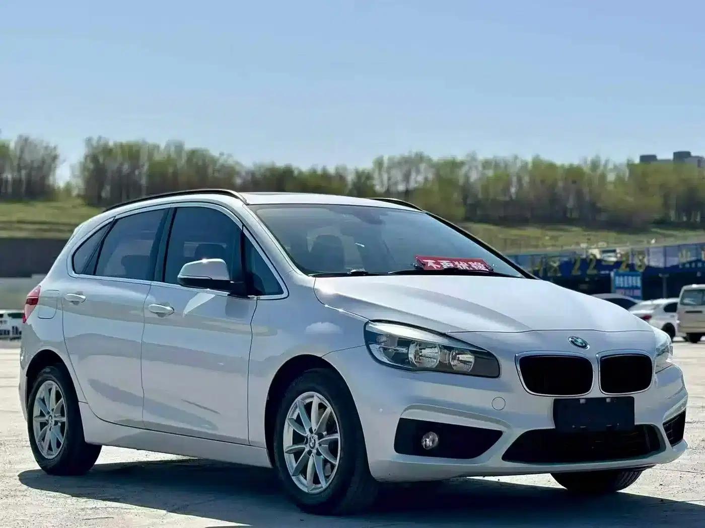 2016 BMW 2 Series Gran Tourer 218i Fashion Edition — миниатюра 3