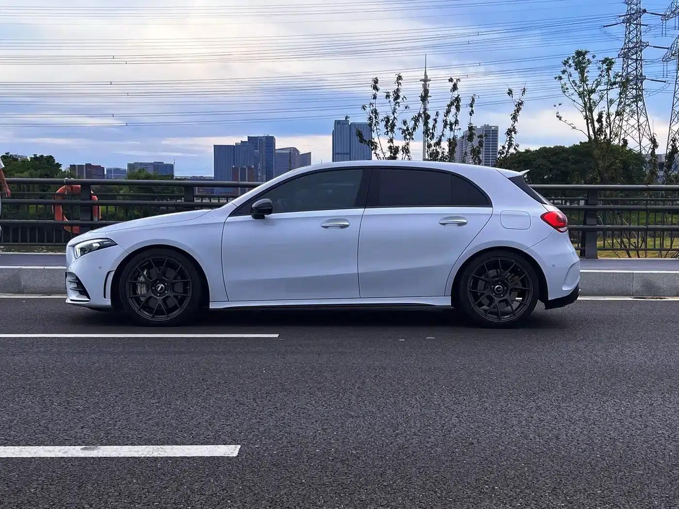 2020 Mercedes-Benz A-Class AMG A 35 L 4MATIC — миниатюра 4