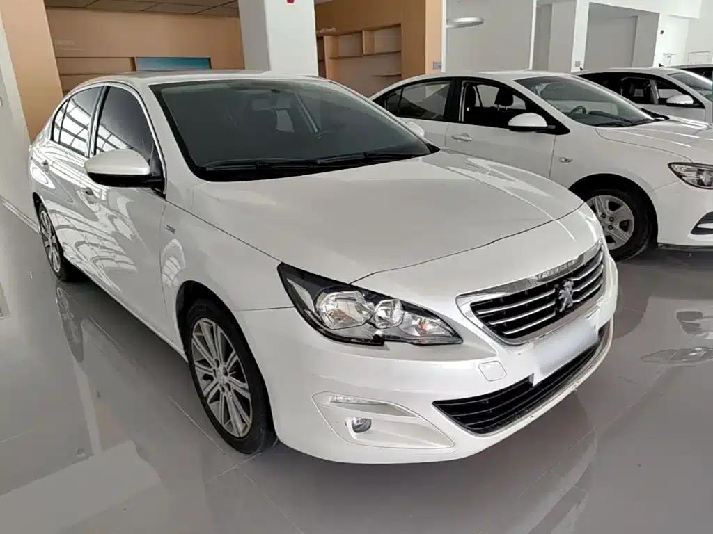 Peugeot 408 2018 350THP Automatic Luxury Edition — миниатюра 4