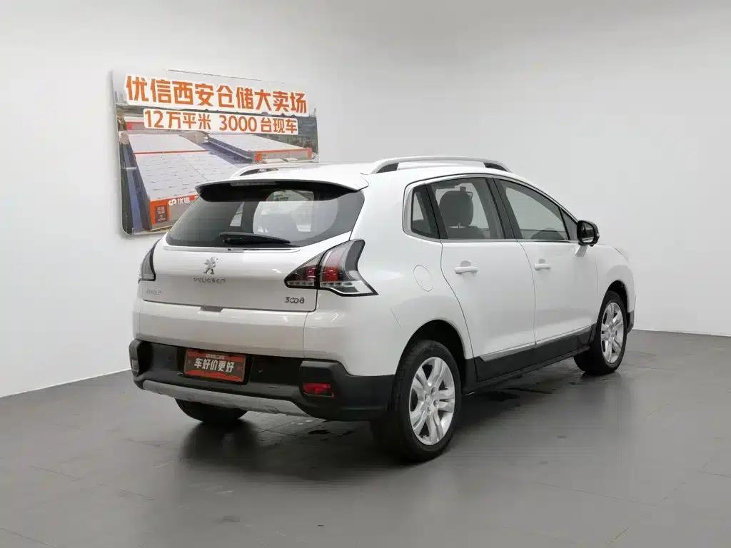 Peugeot 3008 2016 2.0L Automatic Classic Edition — миниатюра 2
