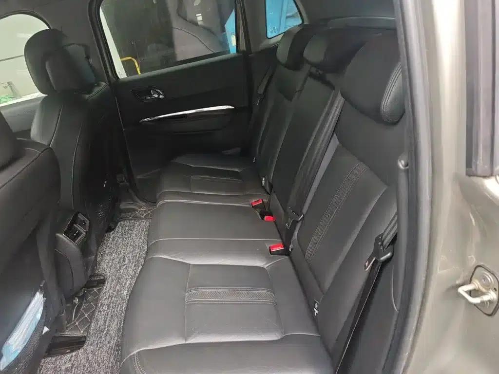Peugeot 3008 2015 2.0L Automatic Trend Edition — миниатюра 14
