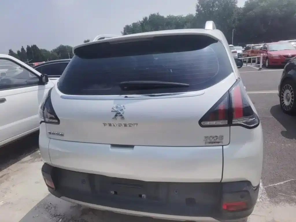 Peugeot 3008 2016 1.6THP Automatic Classic Edition — миниатюра 6