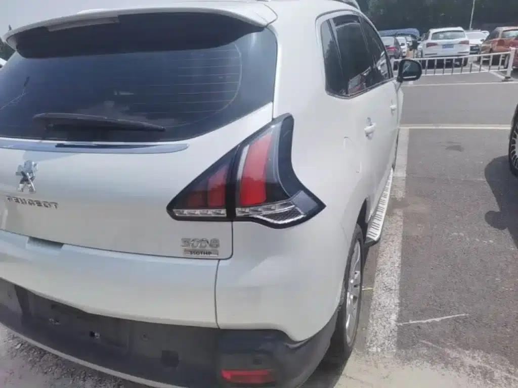 Peugeot 3008 2016 1.6THP Automatic Classic Edition — миниатюра 8