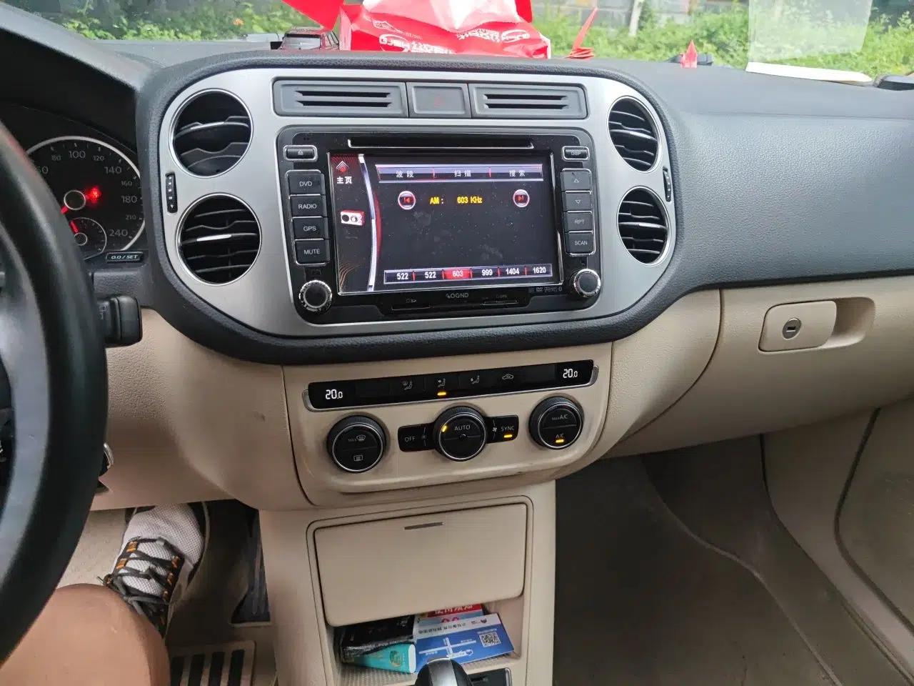 Volkswagen Tiguan 2013 1.8 TSI Automatic Two-Wheel Drive Comfort Edition — миниатюра 13