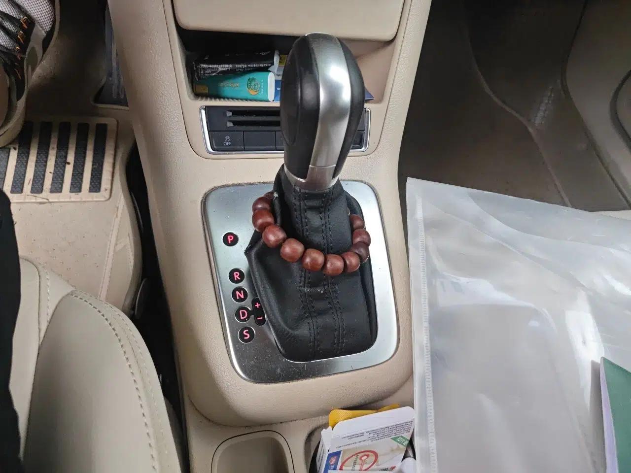 Volkswagen Tiguan 2013 1.8 TSI Automatic Two-Wheel Drive Comfort Edition — миниатюра 14