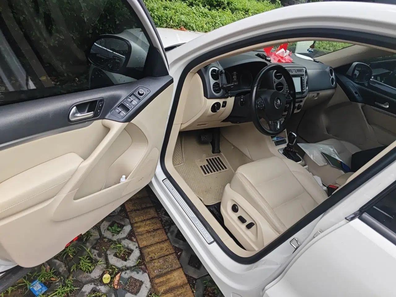 Volkswagen Tiguan 2013 1.8 TSI Automatic Two-Wheel Drive Comfort Edition — миниатюра 16