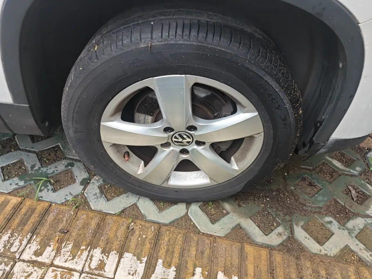 Volkswagen Tiguan 2013 1.8 TSI Automatic Two-Wheel Drive Comfort Edition — миниатюра 8