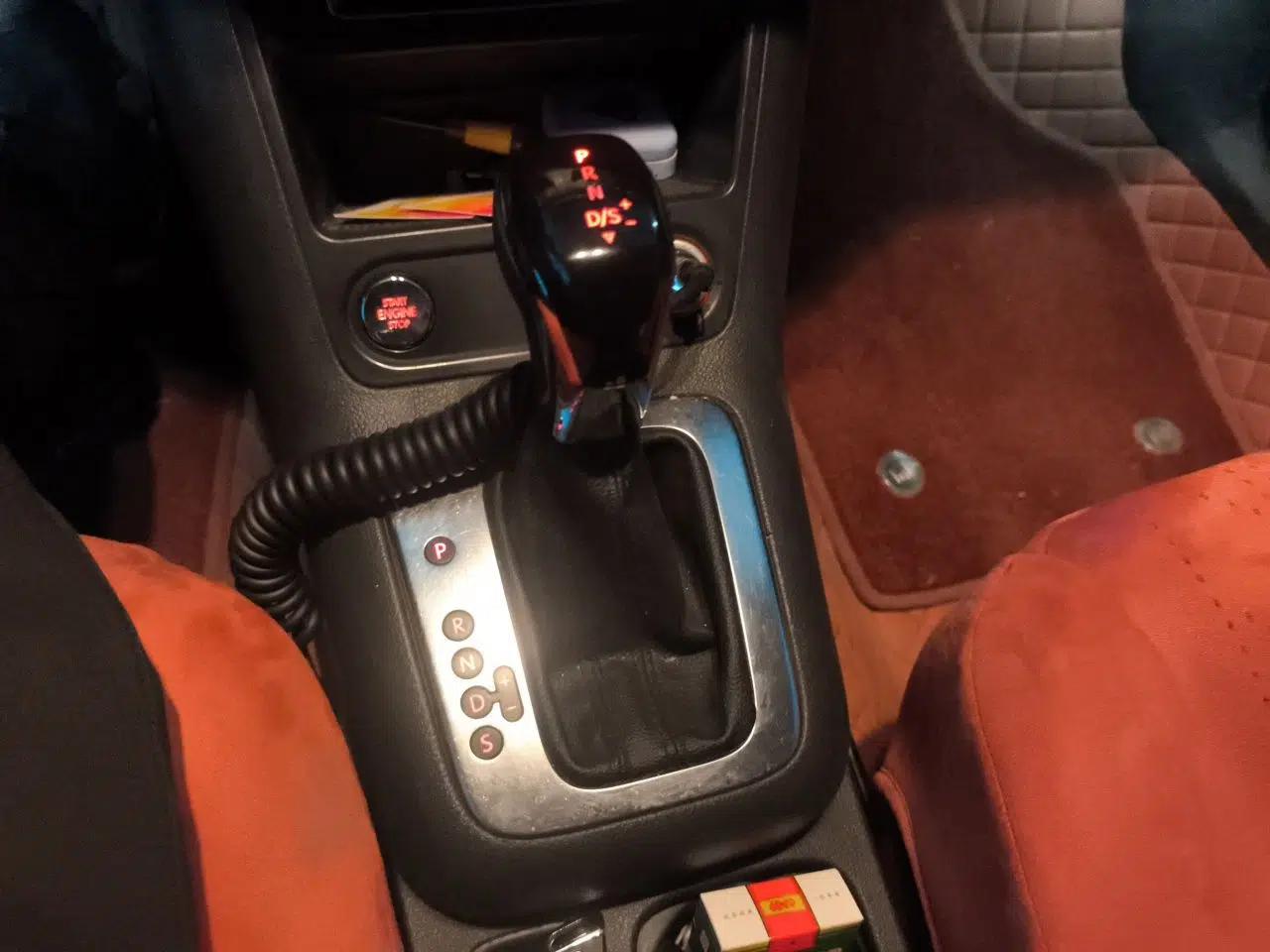 Volkswagen Tiguan 2015 1.8TSI Automatic Two-Wheel Drive Luxury Model — миниатюра 14