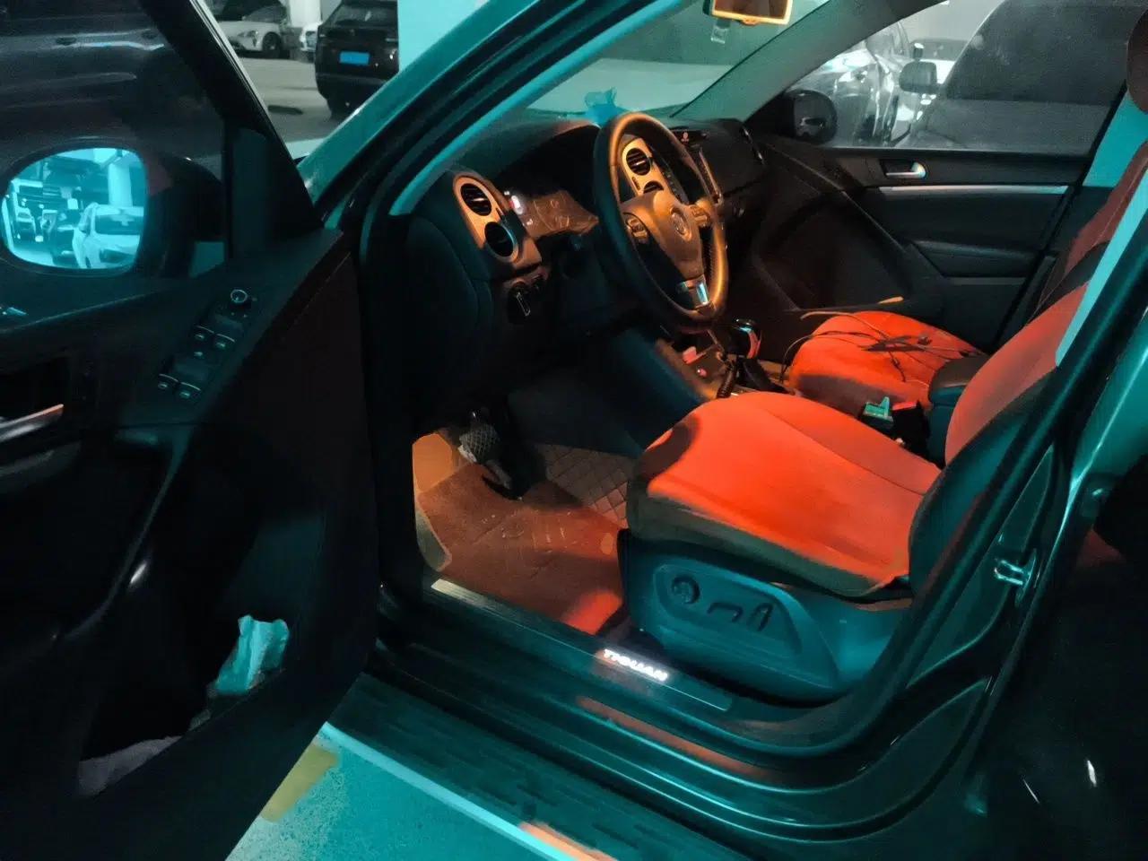Volkswagen Tiguan 2015 1.8TSI Automatic Two-Wheel Drive Luxury Model — миниатюра 16