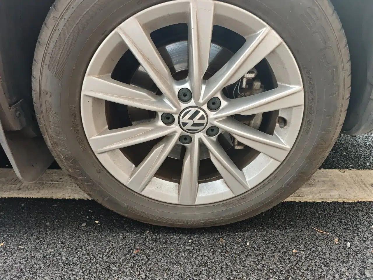 Volkswagen Tiguan 2015 1.8TSI Automatic Two-Wheel Drive Comfort Edition — миниатюра 8