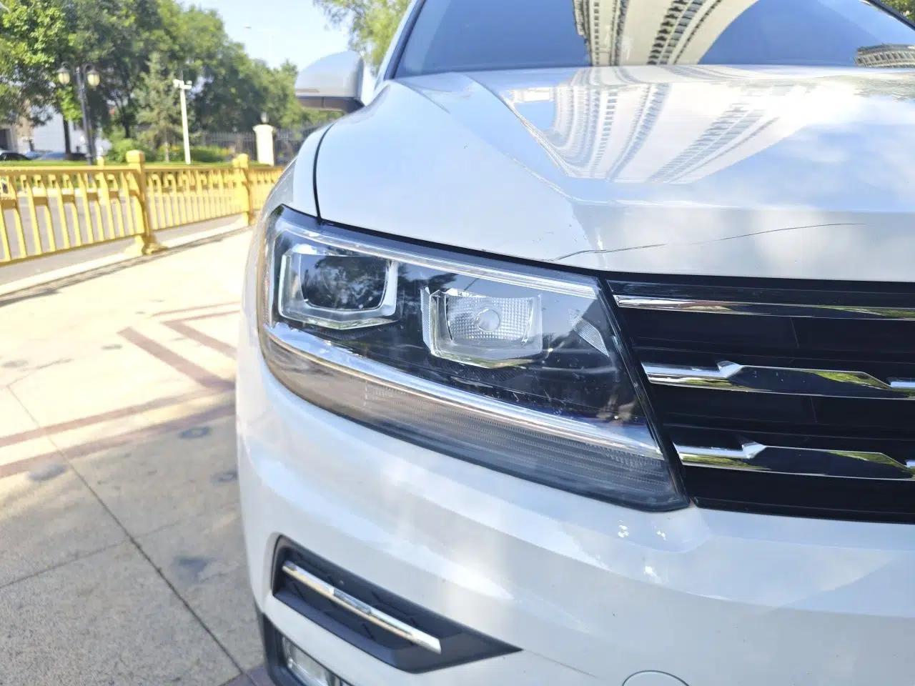 Volkswagen Tiguan L 2019 330TSI Automatic Two-Wheel Drive Panoramic Comfort Edition China V Standard — миниатюра 7