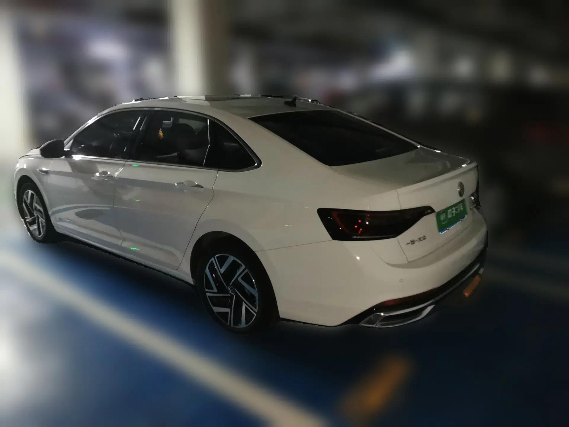 Volkswagen Sagitar 2023 300TSI DSG Excellence Edition — миниатюра 4