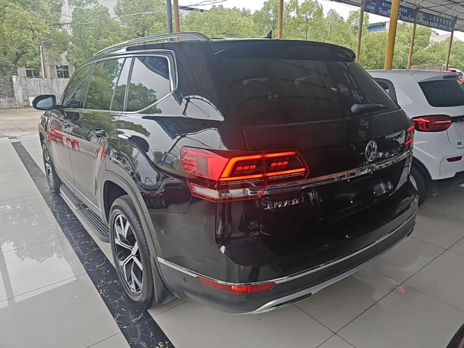 Volkswagen Teramont 2020 330TSI Two-Wheel-Drive Luxury Edition China VI Standard — миниатюра 4