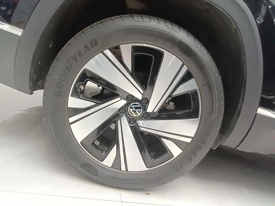 Volkswagen Teramont 2023 380TSI Four-Wheel Drive Prestige Luxury Edition — миниатюра 11