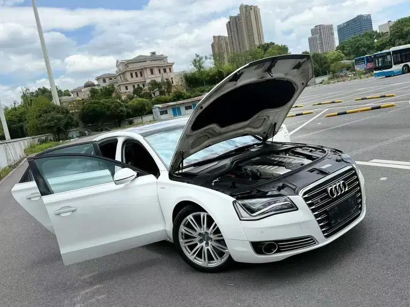 2013 Audi A8 A8L 6.3 FSI W12 quattro Flagship Model — миниатюра 3