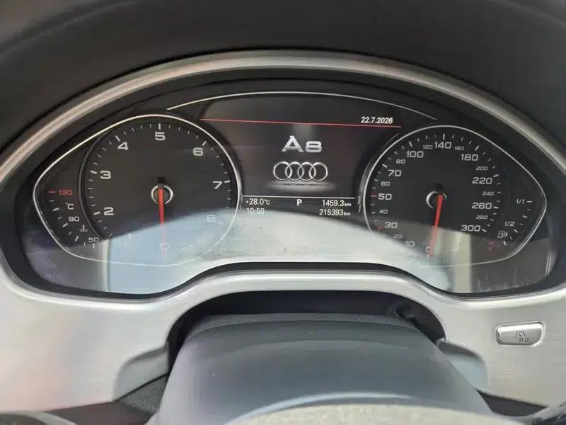 2013 Audi A8 A8L 45 TFSI quattro Luxury — миниатюра 8
