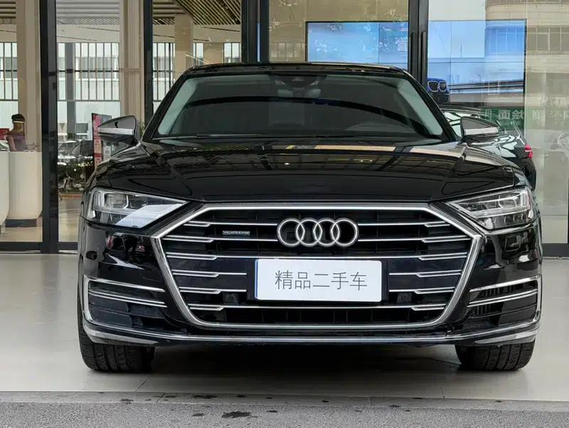 2021 Audi A8 A8L 50 TFSI quattro Comfort — миниатюра 2