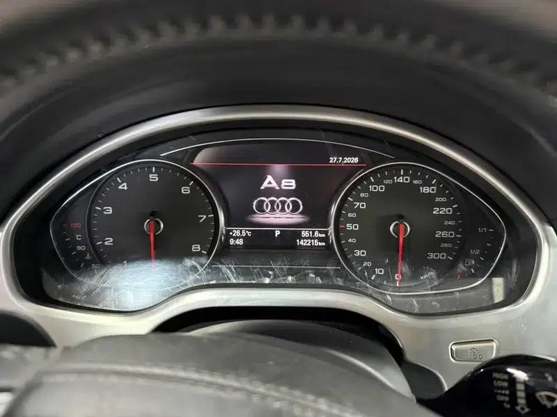 2013 Audi A8 A8L 45 TFSI quattro Luxury — миниатюра 5