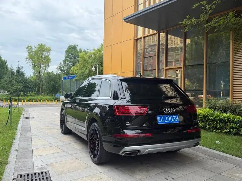 Audi Q7 2016 45 TFSI Technology Edition — миниатюра 4
