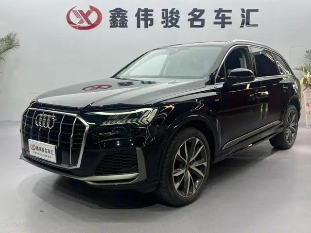 Audi Q7 2023 55 TFSI quattro S line Sport