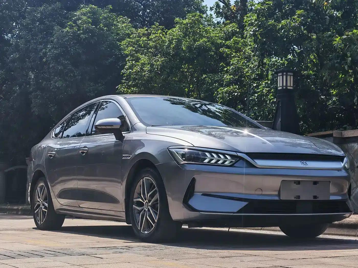 Qin PLUS 2021 EV 500KM Luxury Edition — миниатюра 3