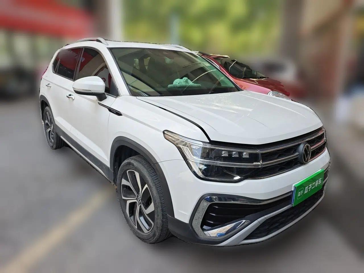 Volkswagen Tharu 2023 300TSI Two-Wheel-Drive Full Moon Edition — миниатюра 3