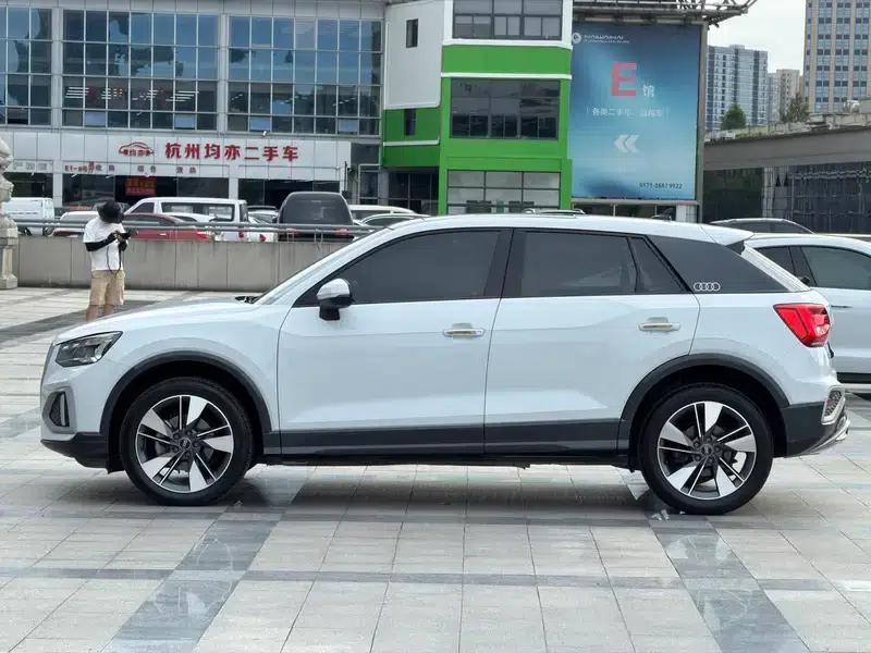 Audi Q2L 2022 35 TFSI Luxury Dynamic — миниатюра 4
