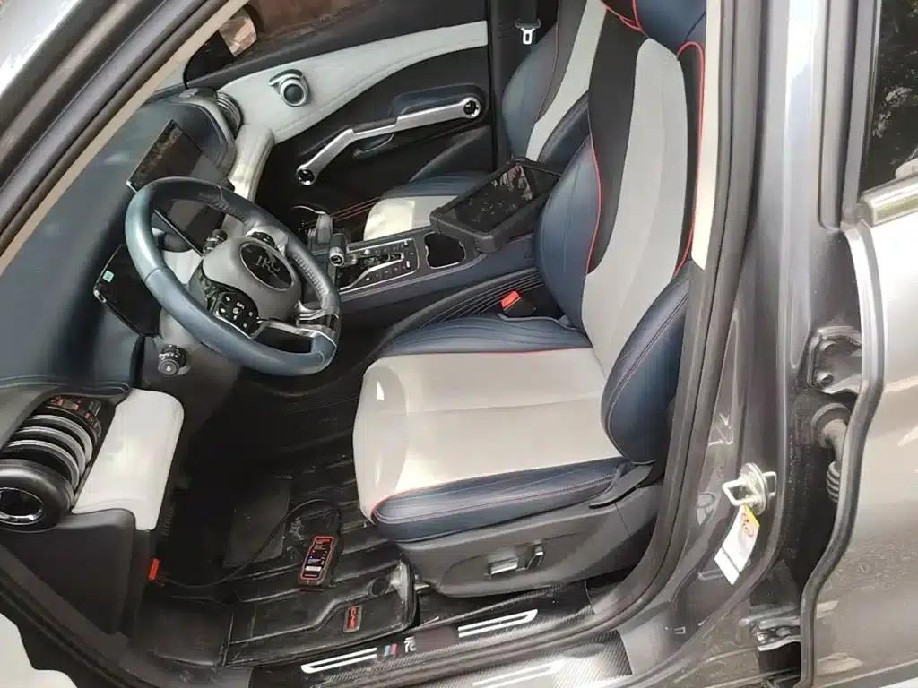 Yuan Plus 2022 430KM Premium — миниатюра 15